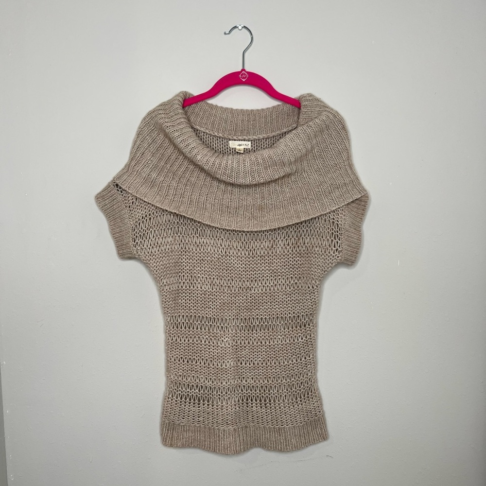 90’s Sleeveless Turtleneck Sweater